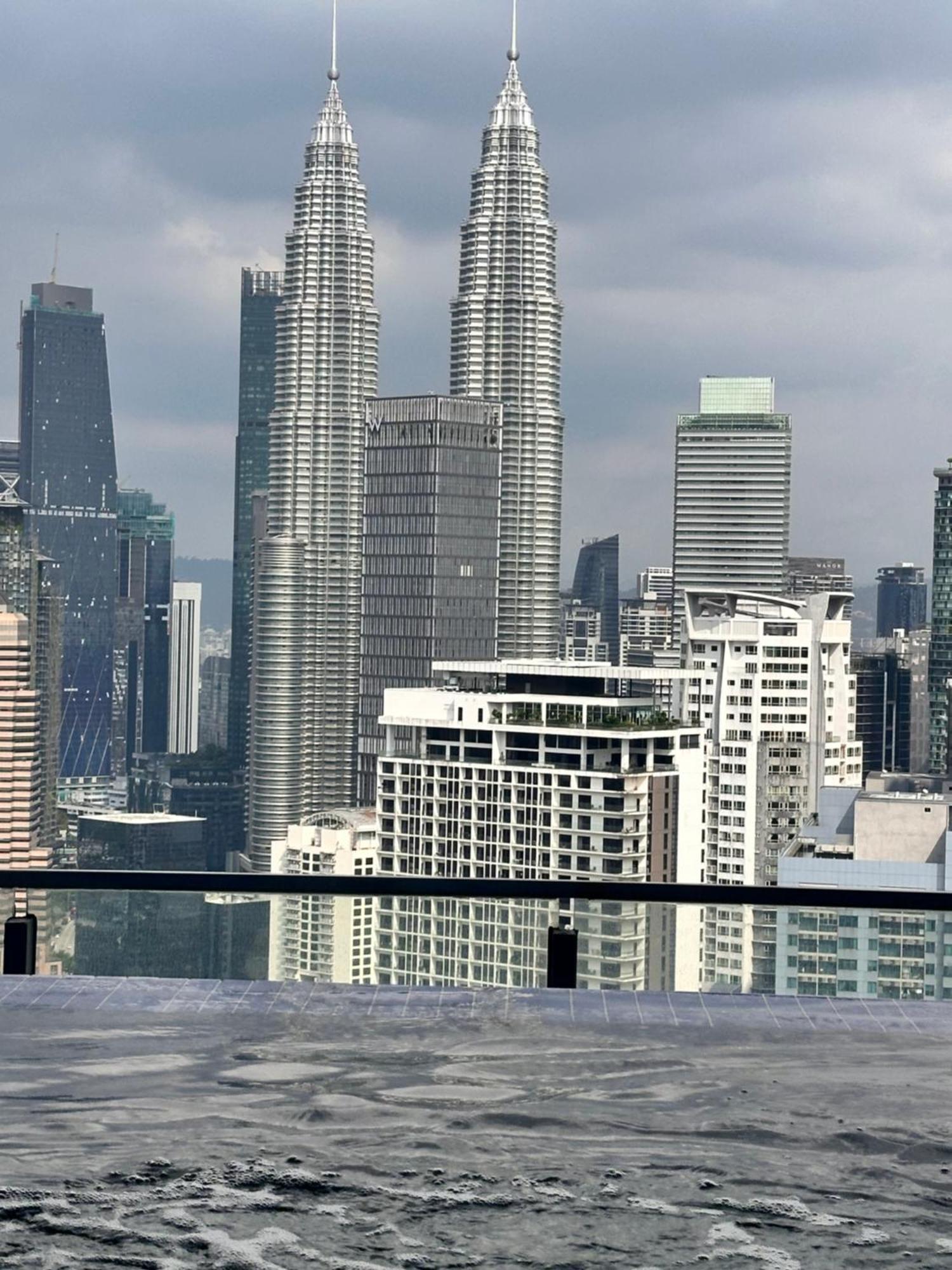 Pangsapuri The Luxe Infinitum Klcc By Kl Malaysia *