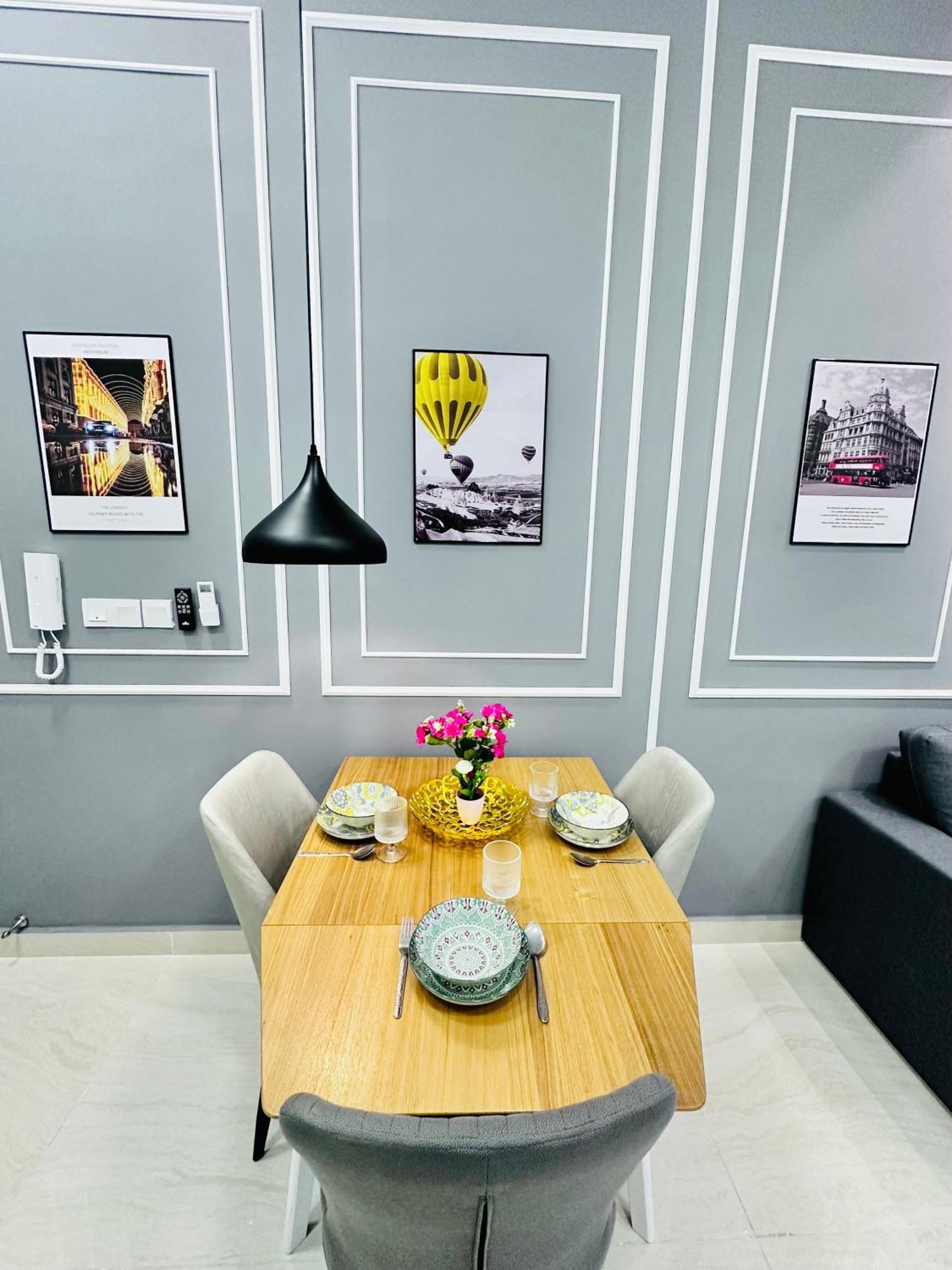 The Luxe Infinitum Klcc By Kl Malaysia Apartment