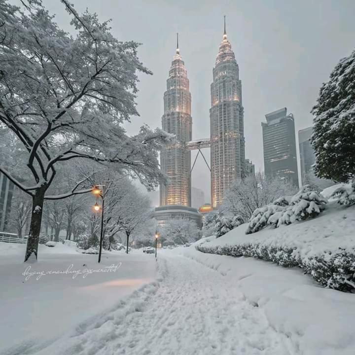 The Luxe Infinitum Klcc By Kl Malaysia Kuala Lumpur